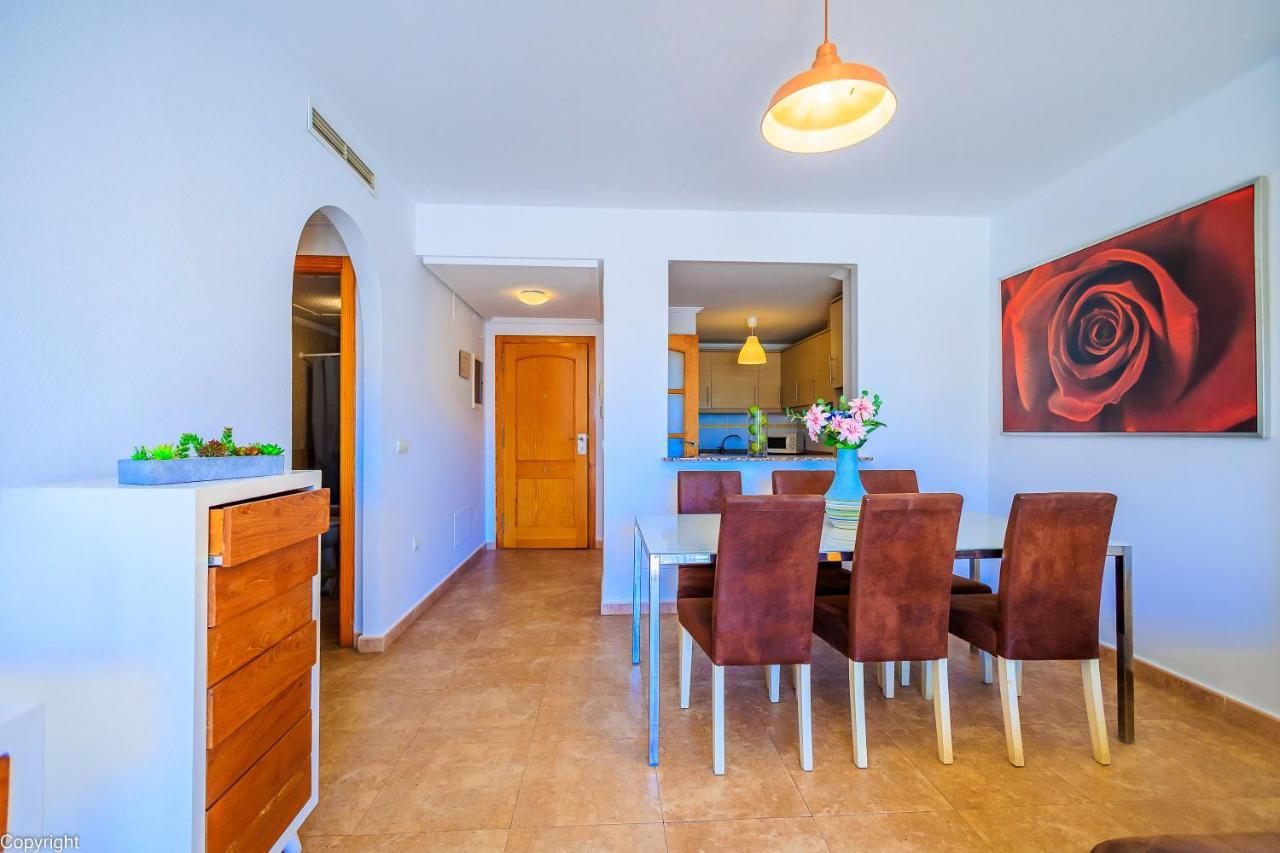 Apartamentos Madrid Torrevieja Luaran gambar