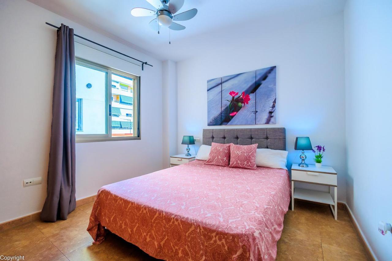 Apartamentos Madrid Torrevieja Luaran gambar