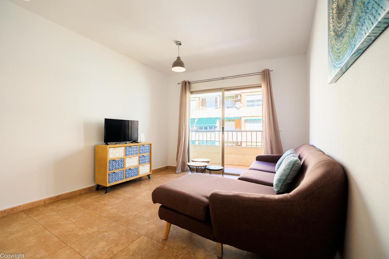 Apartamentos Madrid Torrevieja Luaran gambar