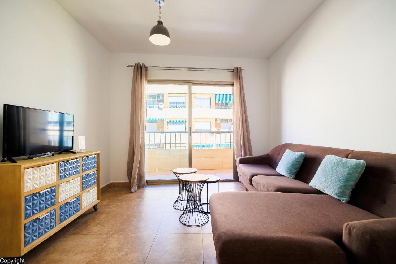 Apartamentos Madrid Torrevieja Luaran gambar