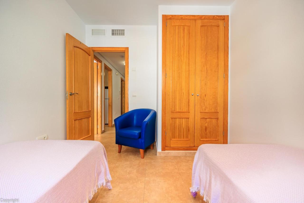 Apartamentos Madrid Torrevieja Luaran gambar