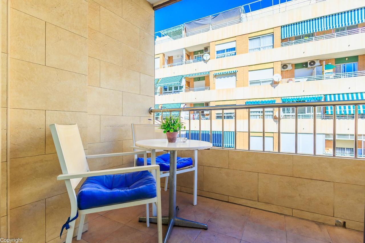Apartamentos Madrid Torrevieja Luaran gambar