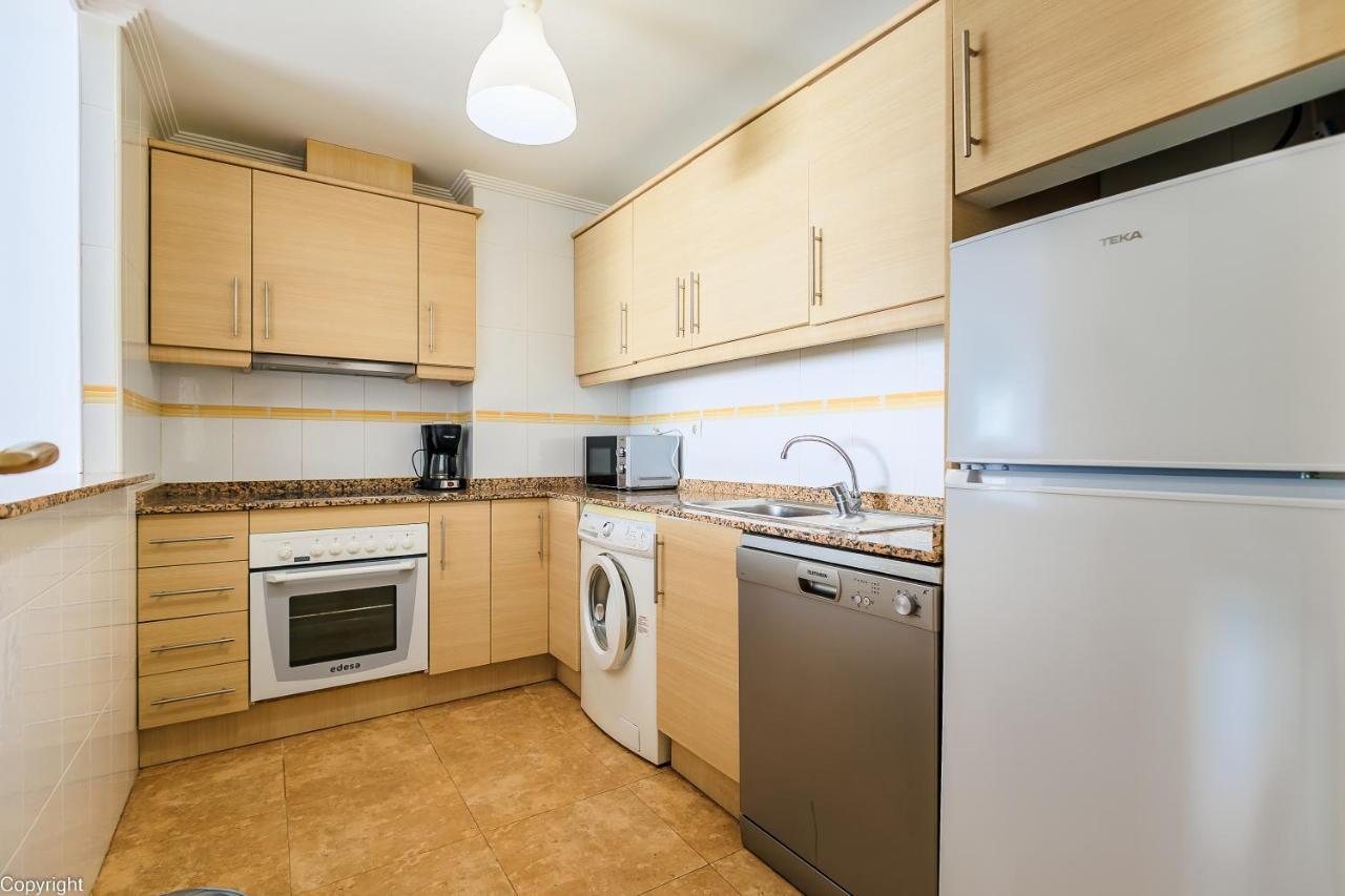 Apartamentos Madrid Torrevieja Luaran gambar