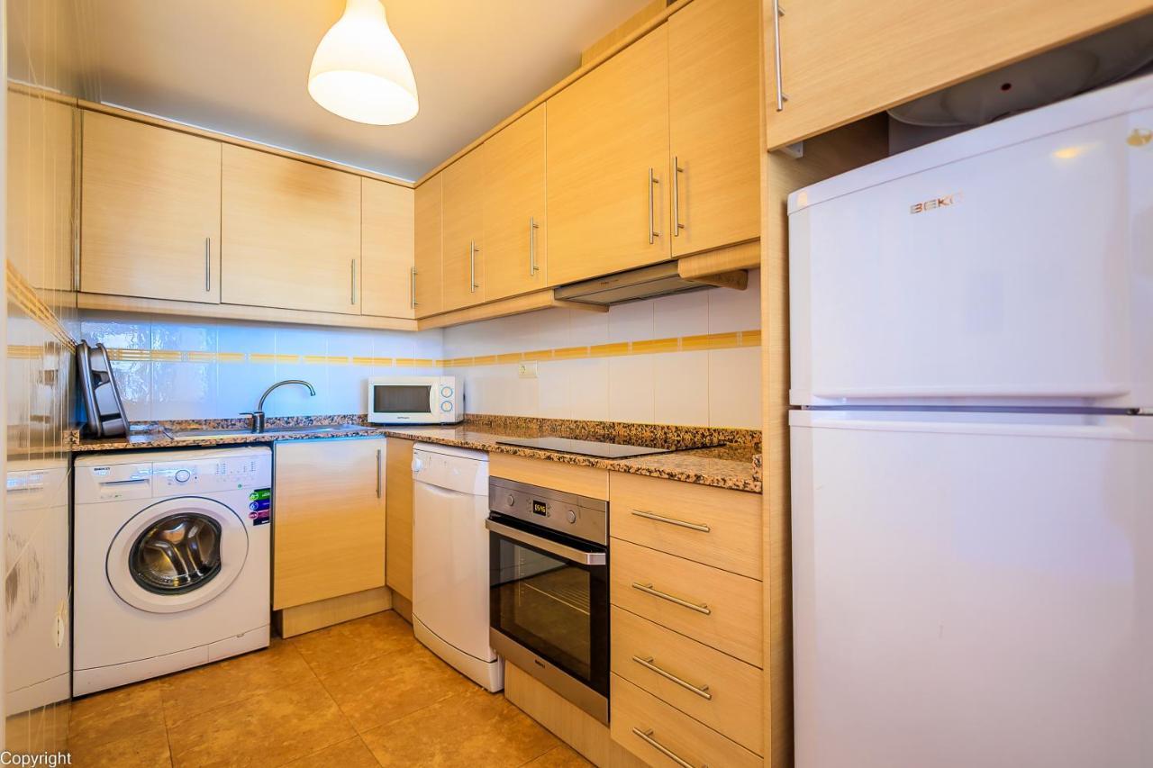 Apartamentos Madrid Torrevieja Luaran gambar