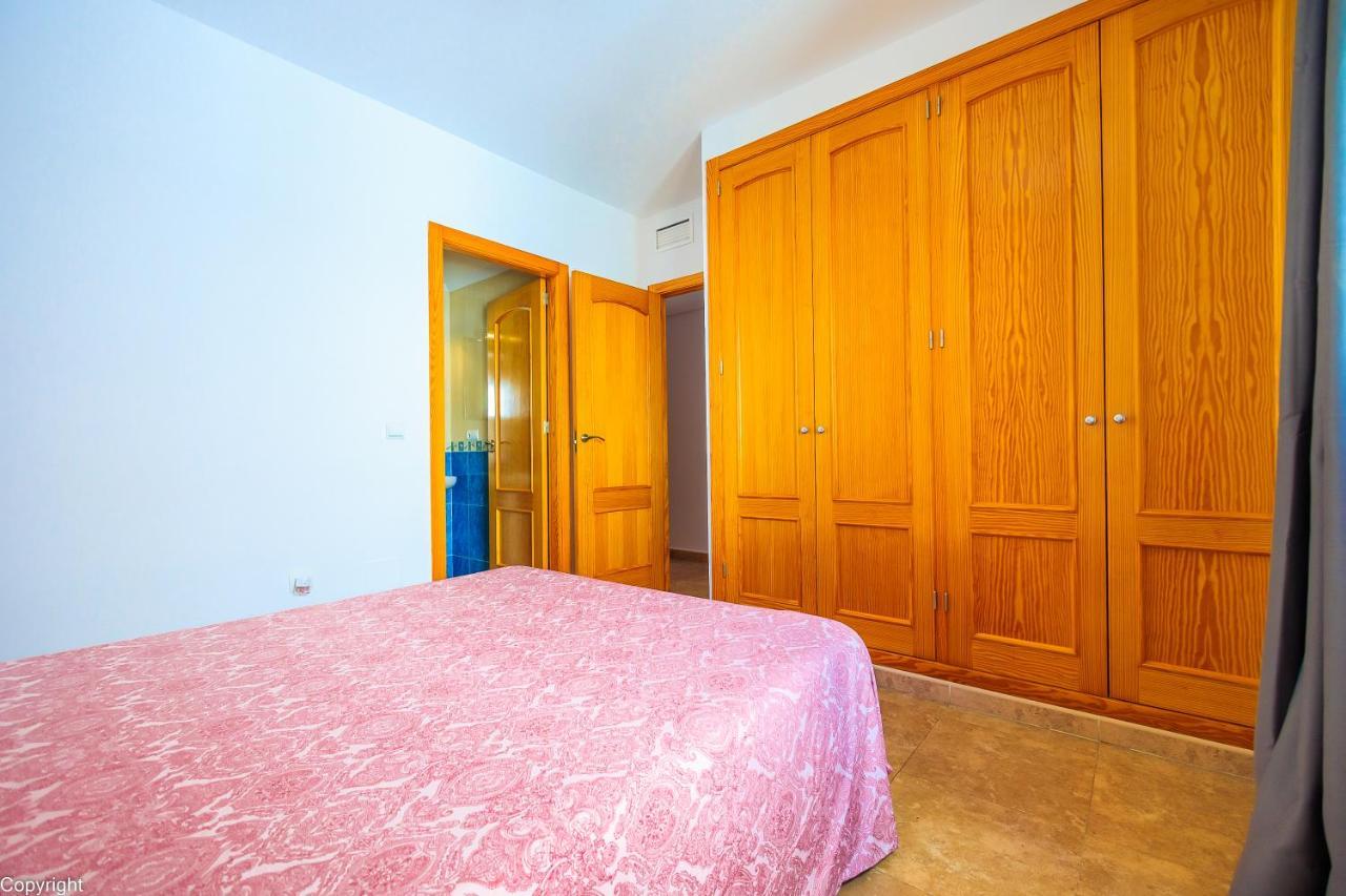 Apartamentos Madrid Torrevieja Luaran gambar