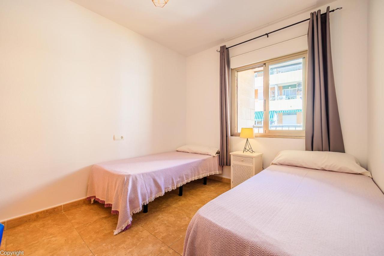Apartamentos Madrid Torrevieja Luaran gambar