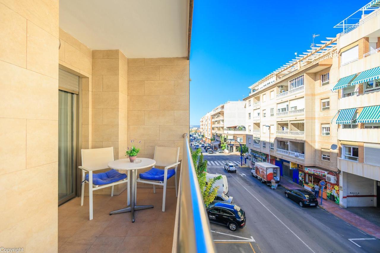 Apartamentos Madrid Torrevieja Luaran gambar