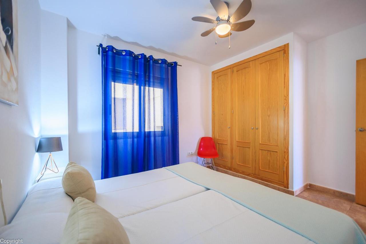 Apartamentos Madrid Torrevieja Luaran gambar