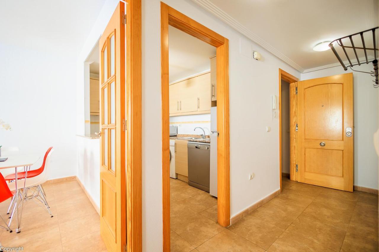 Apartamentos Madrid Torrevieja Luaran gambar