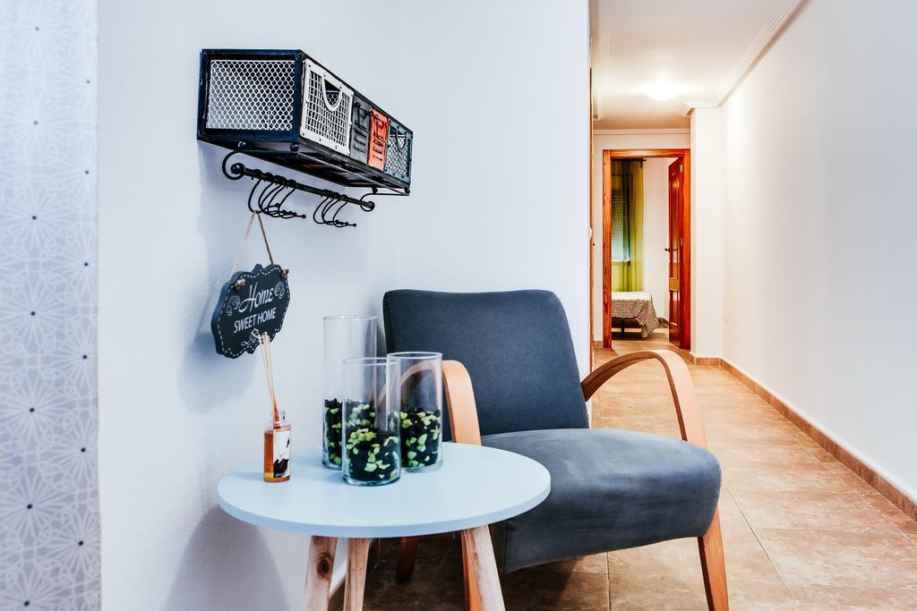 Apartamentos Madrid Torrevieja Luaran gambar