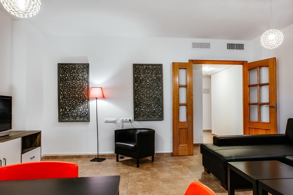Apartamentos Madrid Torrevieja Luaran gambar