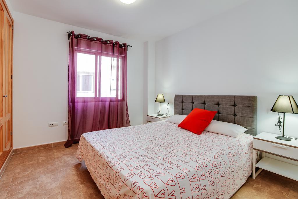 Apartamentos Madrid Torrevieja Luaran gambar
